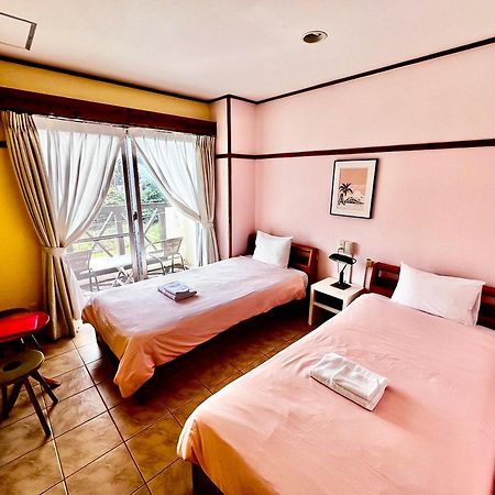 Lulaliya Bed & Breakfast Kabira Exterior photo